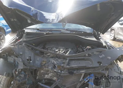 2015 Mercedes-Benz Ml 350 4Matic z USA, uszkodzony, nr VIN 4JGDA5HB8FA527106